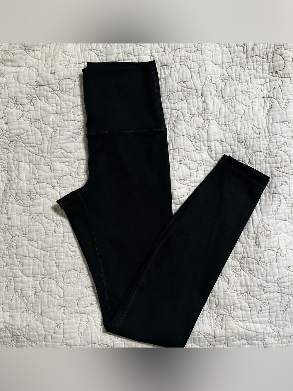 Gilly Hicks Hollister Black Leggings — Size XS